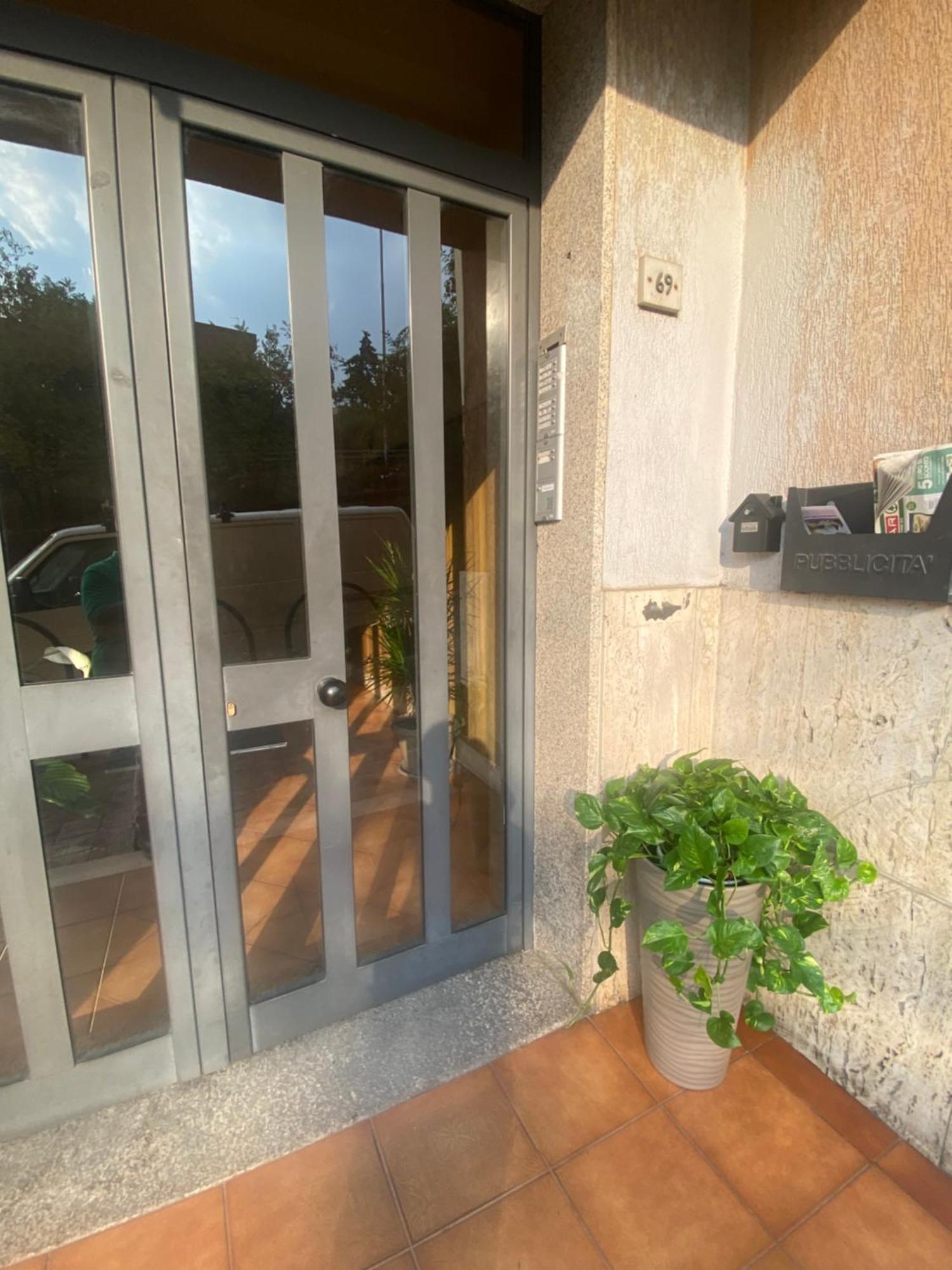 Little House Apartment Reggio Calabria Exterior photo