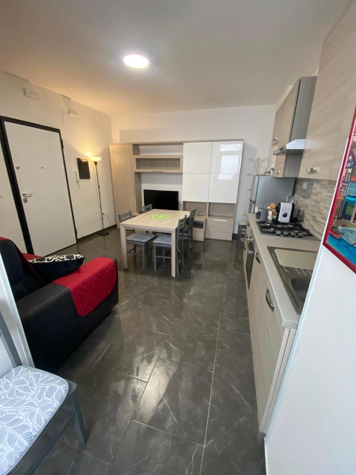 Little House Apartment Reggio Calabria Exterior photo